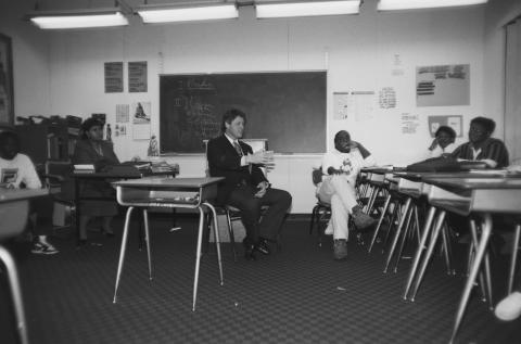 Governor Bill Clinton speaks to a class room