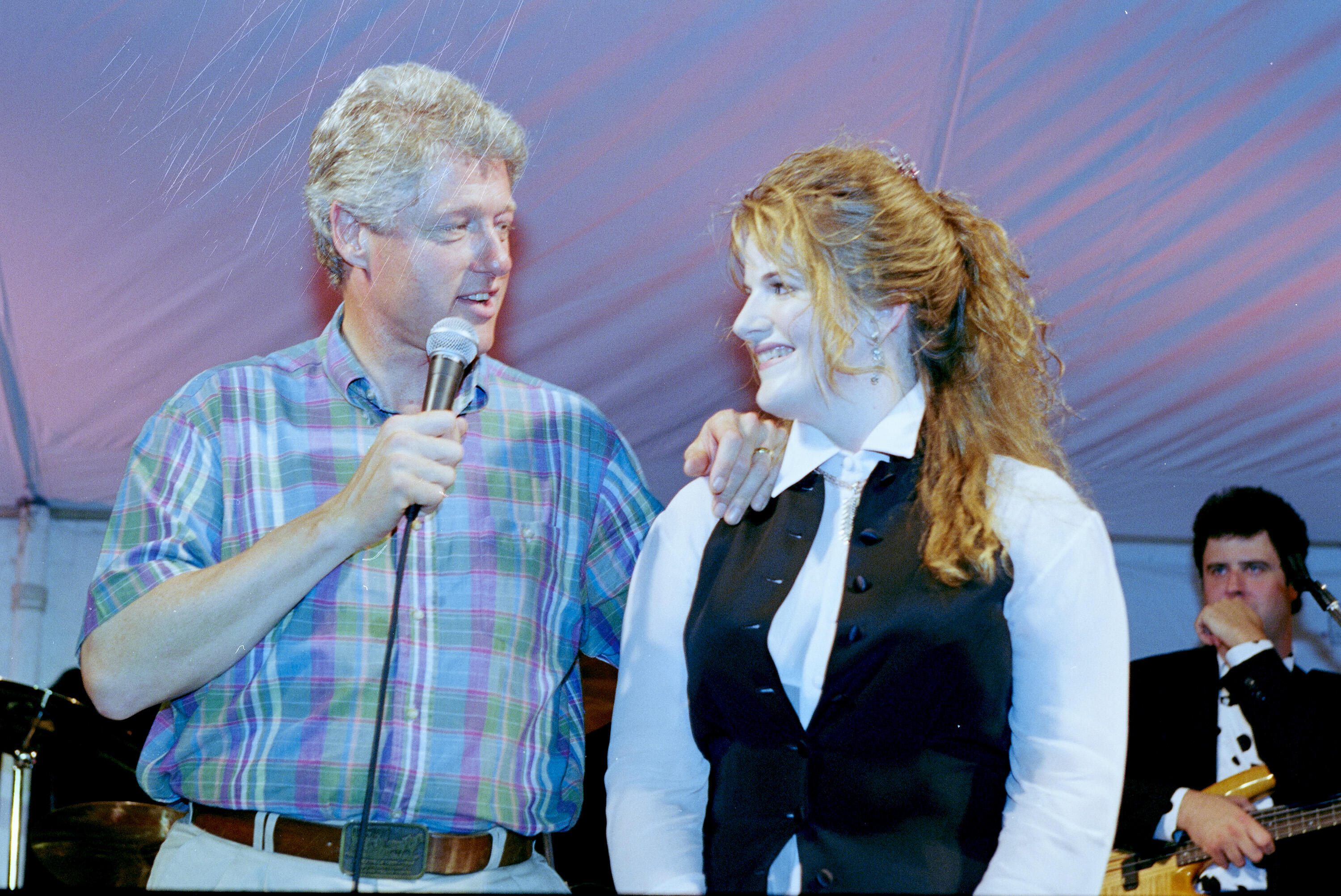 President Clinton makes remarks at the Congressional Picnic with country music singer Trisha Yearwood