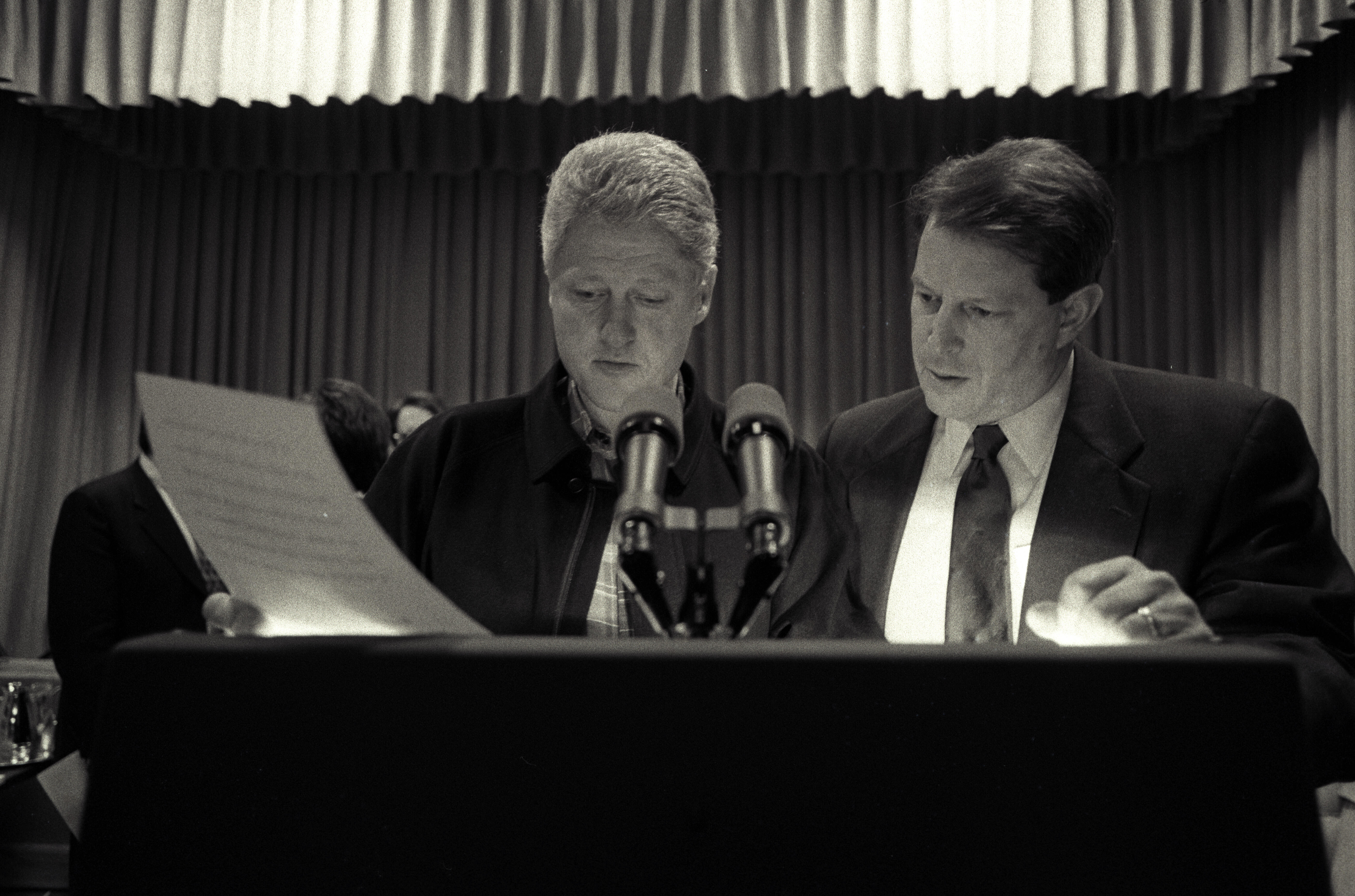 President Clinton works on his State of the Union Speech with Vice President Gore in the Family Theater in the White House