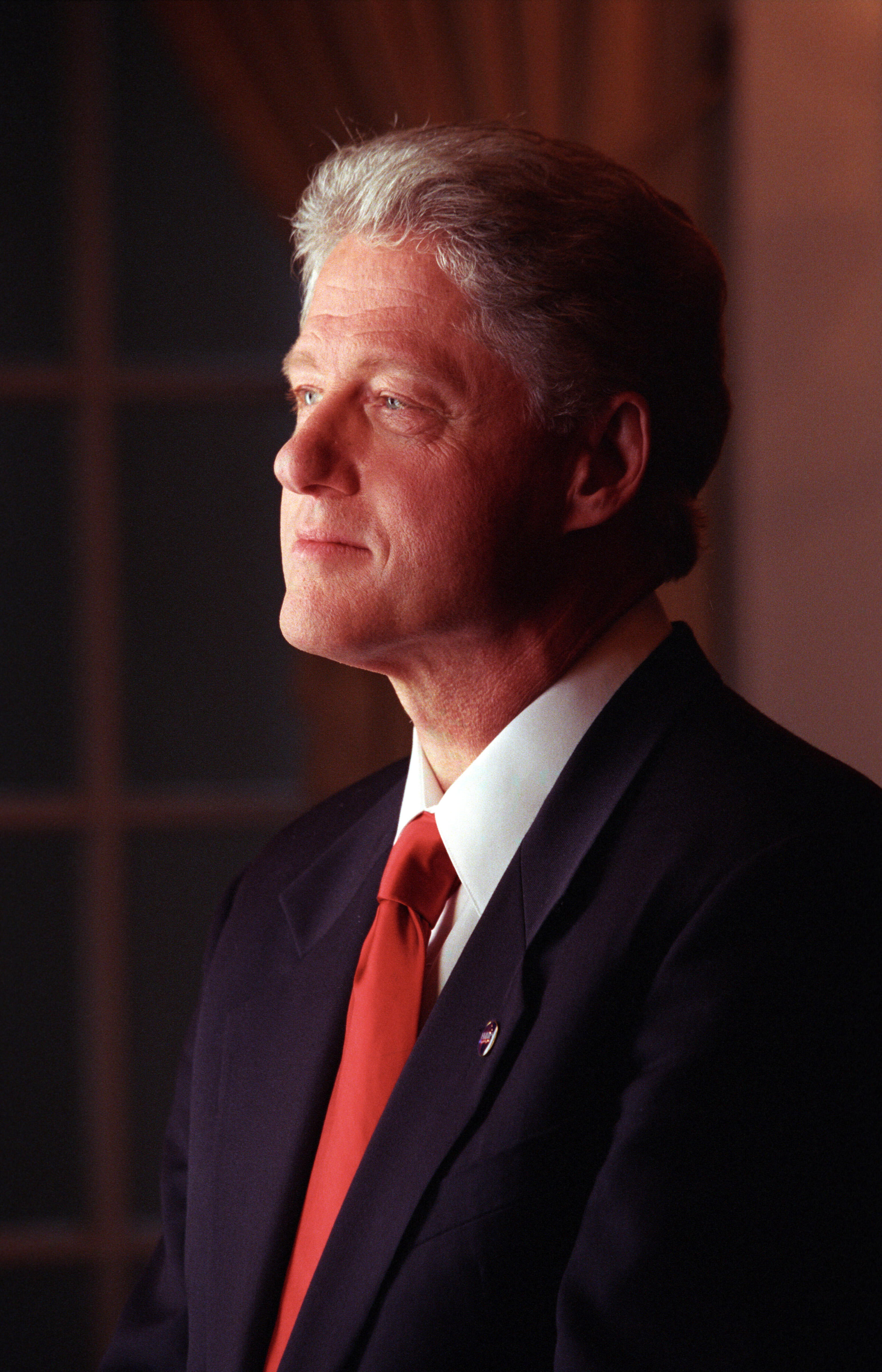 President Clinton poses in the Oval Office for a photograph shoot for New Yorker Magazine, 